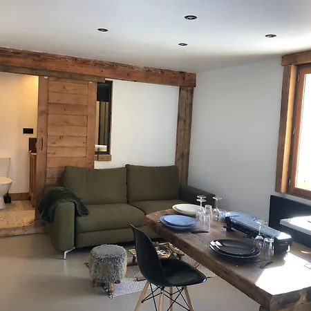 T1 Apartment *